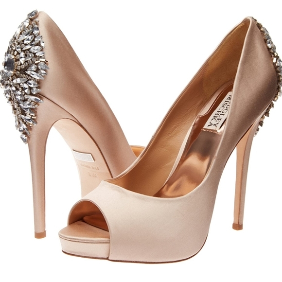 Badgley Mischka Women's Kiara Platform Pump Size 8 - Picture 1 of 11